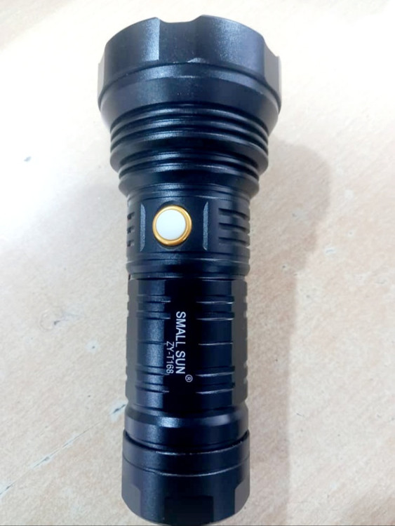 خریدآنلاین چراغ قوه اسمال سان